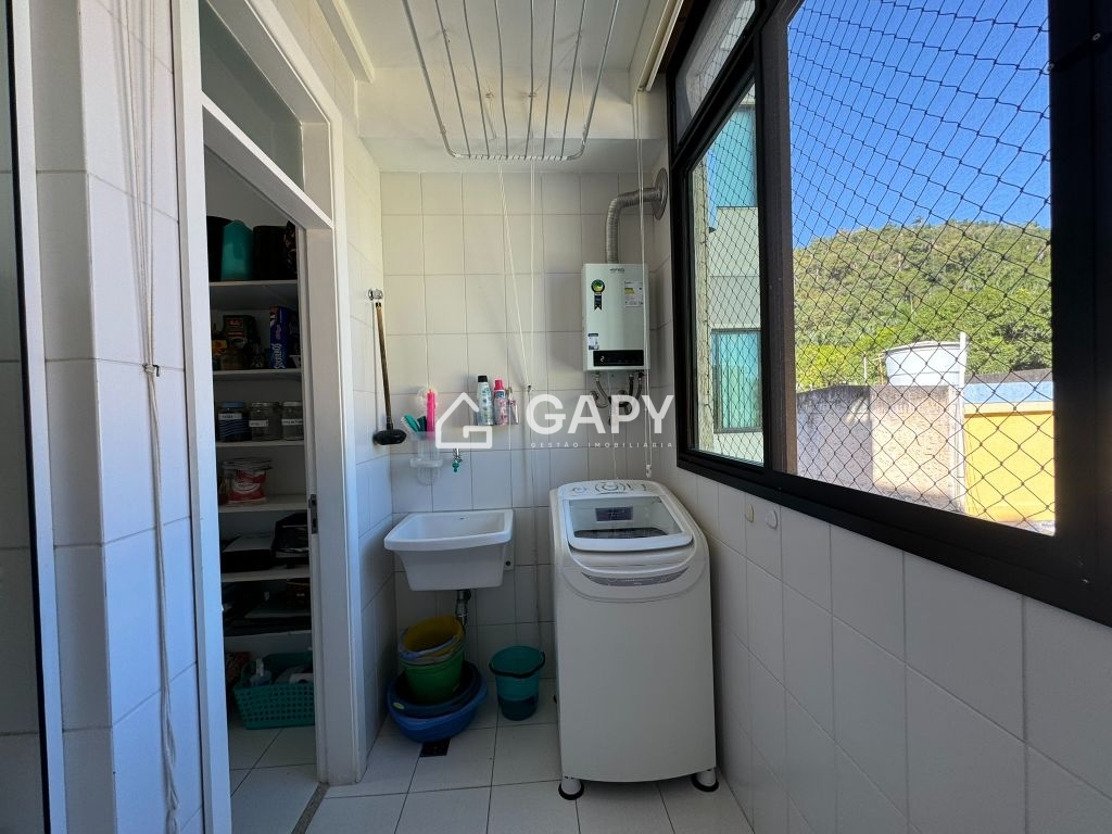 Apartamento à venda com 3 quartos, 189m² - Foto 26