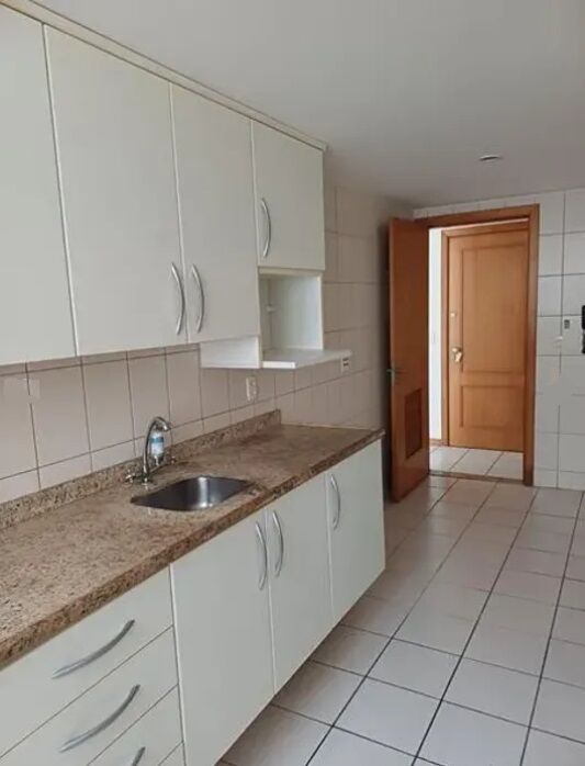 Apartamento à venda com 2 quartos, 80m² - Foto 5