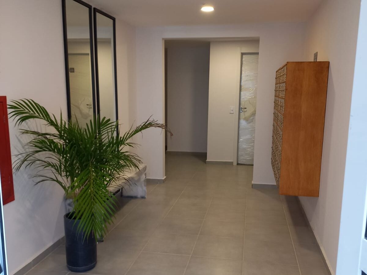 Apartamento à venda com 2 quartos, 40m² - Foto 2