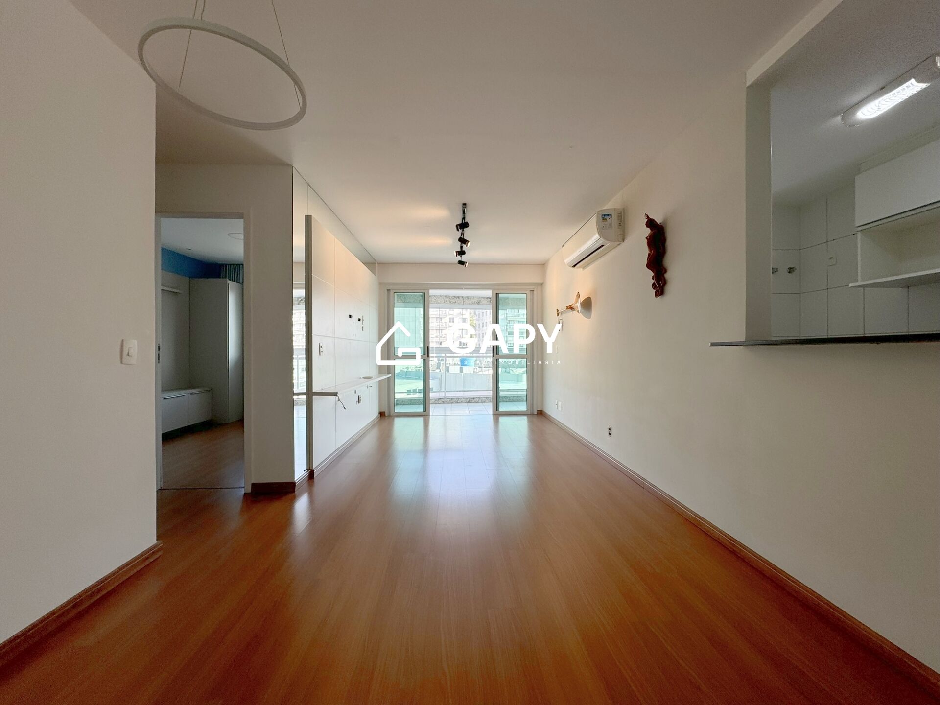 Apartamento à venda com 2 quartos, 86m² - Foto 3