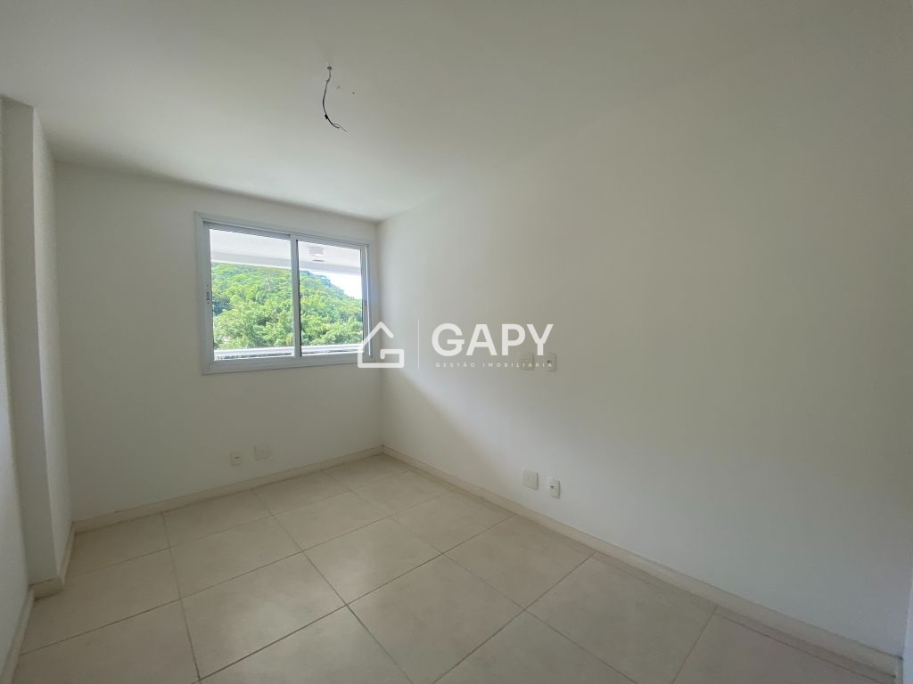 Apartamento à venda com 2 quartos, 72m² - Foto 10