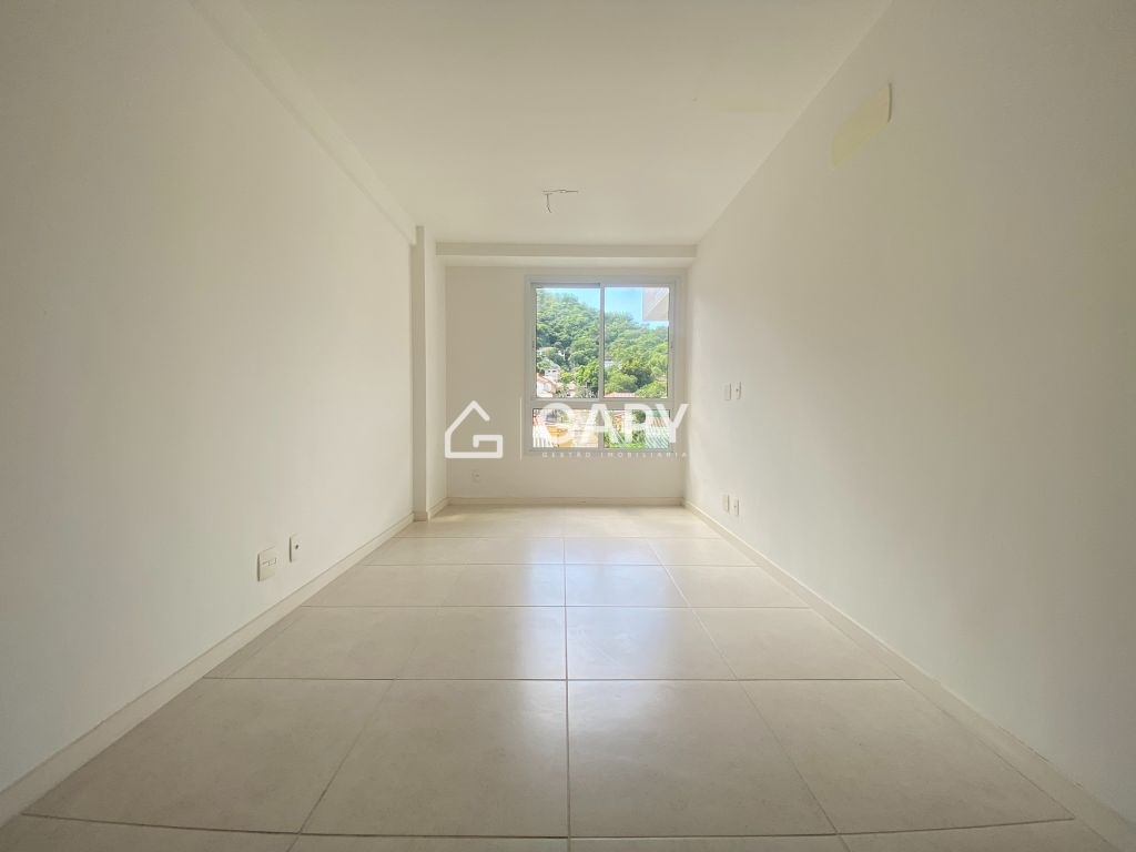 Apartamento à venda com 2 quartos, 72m² - Foto 12