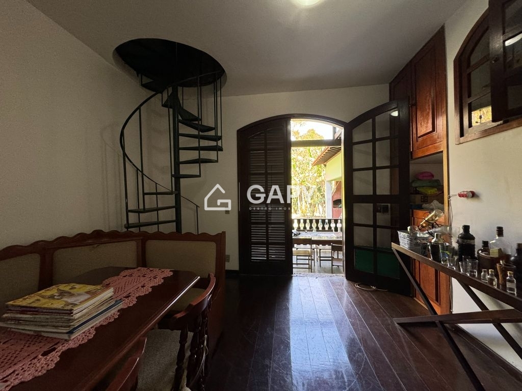 Casa à venda com 3 quartos, 240m² - Foto 19