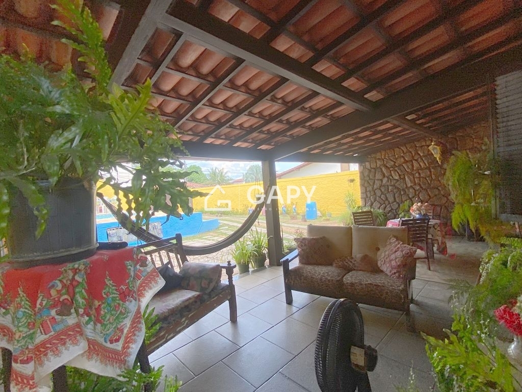 Casa à venda com 3 quartos, 151m² - Foto 9