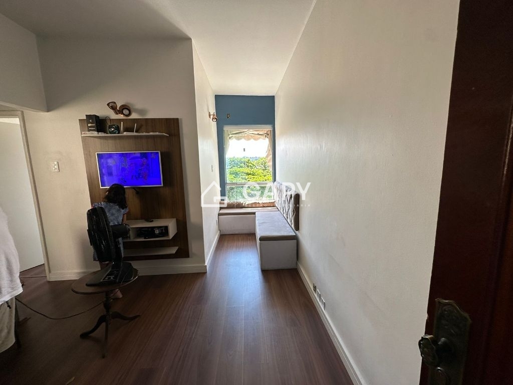 Apartamento à venda com 2 quartos, 60m² - Foto 1