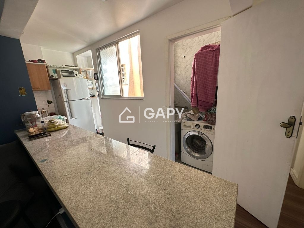 Apartamento à venda com 2 quartos, 60m² - Foto 6