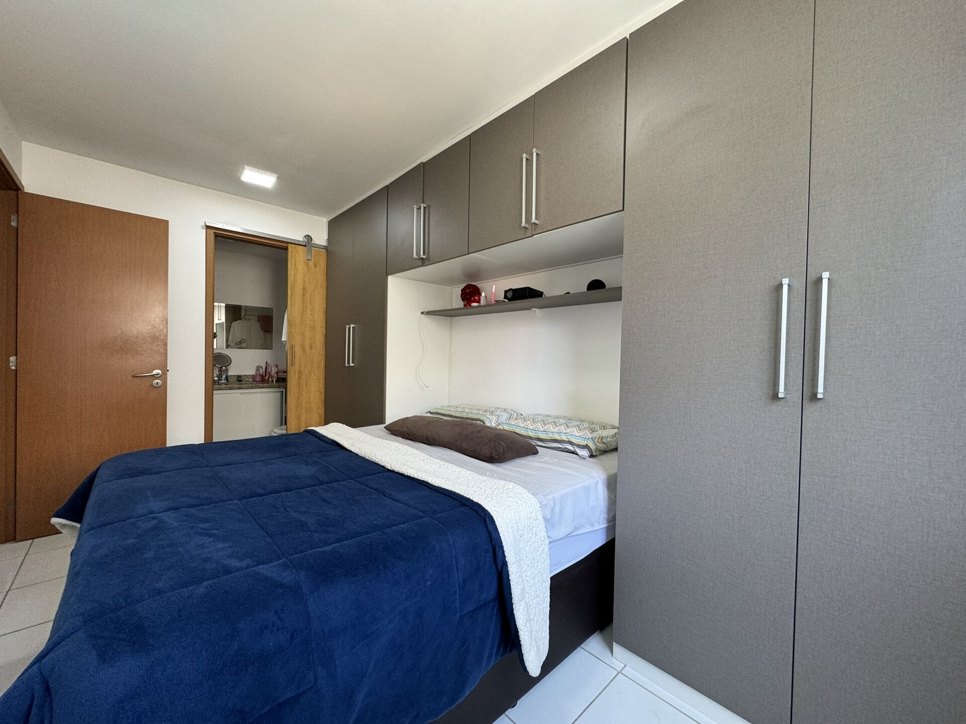 Apartamento à venda com 2 quartos, 60m² - Foto 6