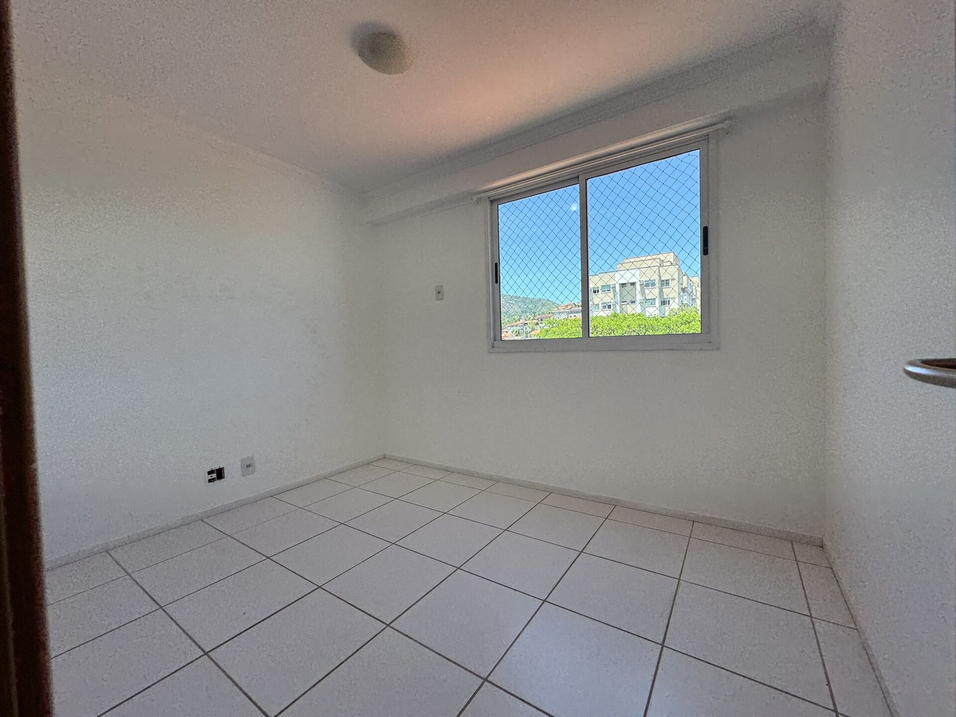 Apartamento à venda com 3 quartos, 78m² - Foto 13