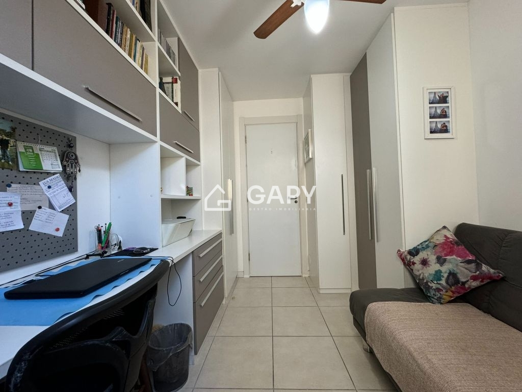 Apartamento à venda com 2 quartos, 100m² - Foto 14