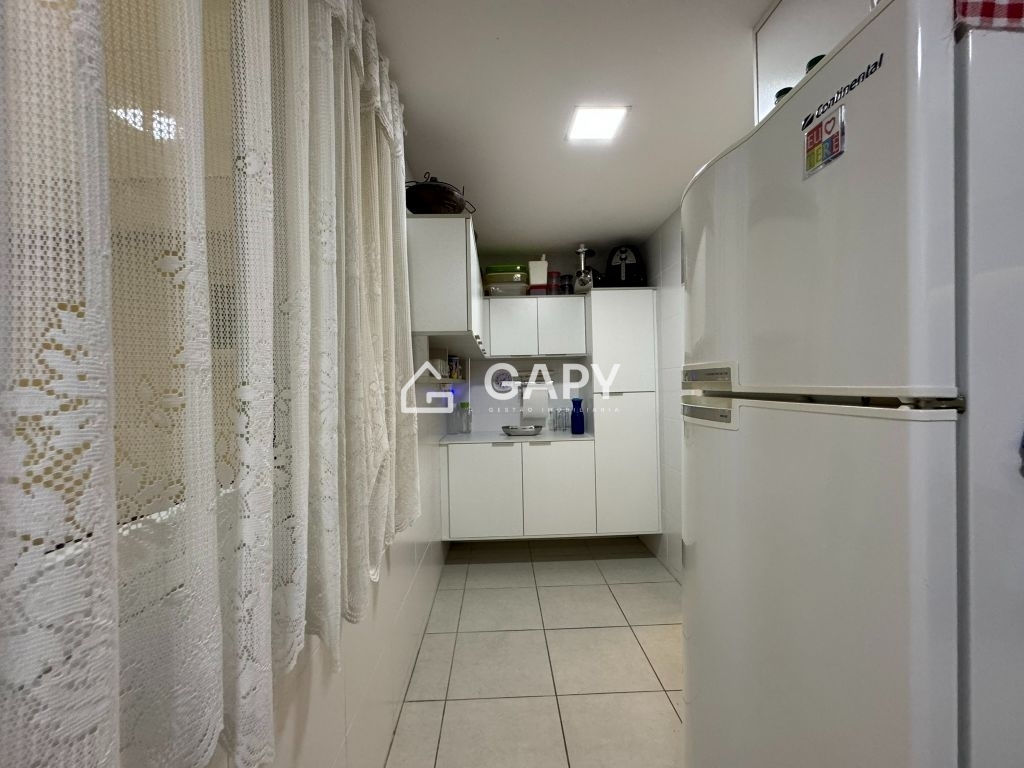 Apartamento à venda com 2 quartos, 100m² - Foto 25