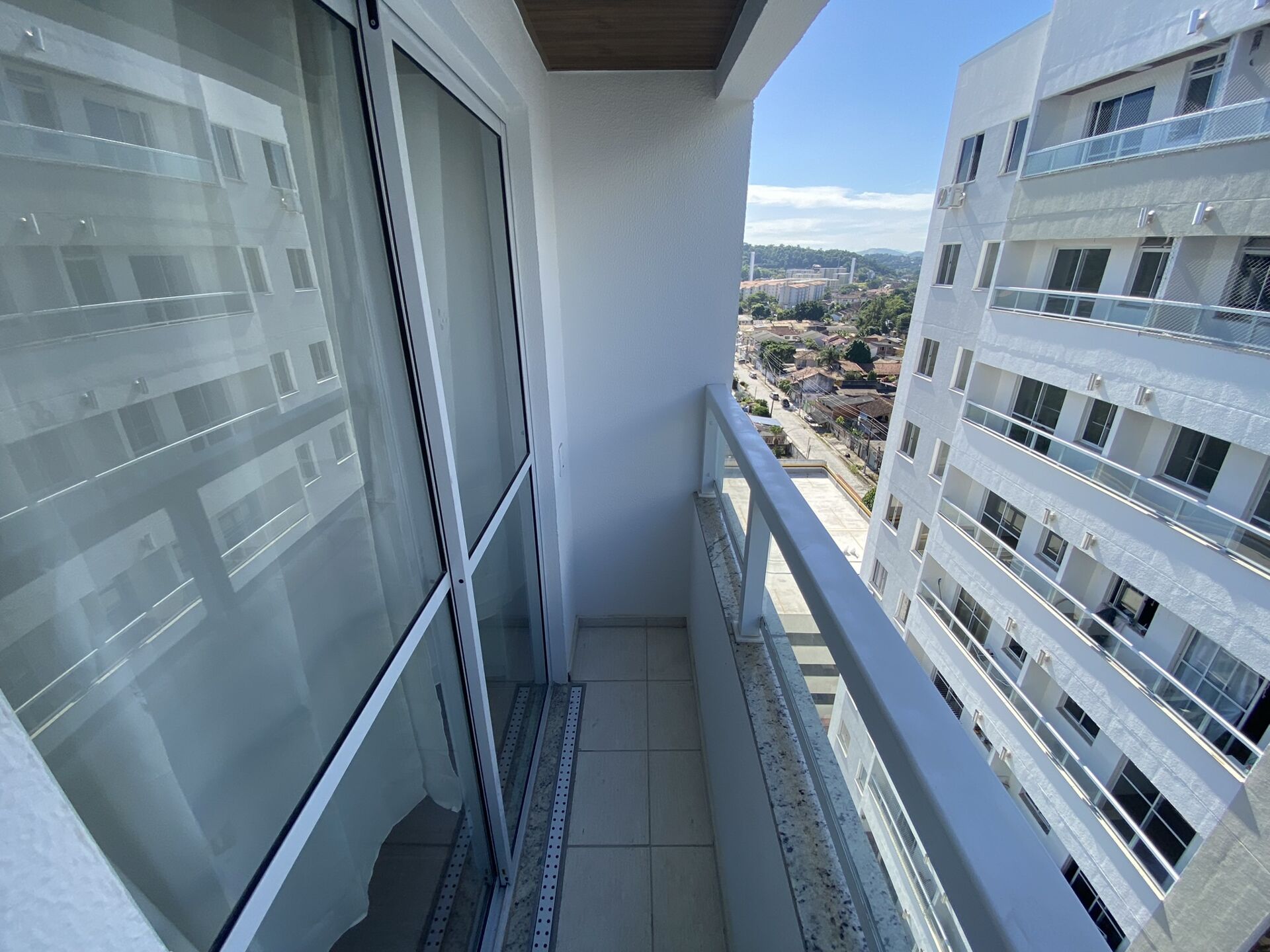 Apartamento à venda com 2 quartos, 55m² - Foto 17