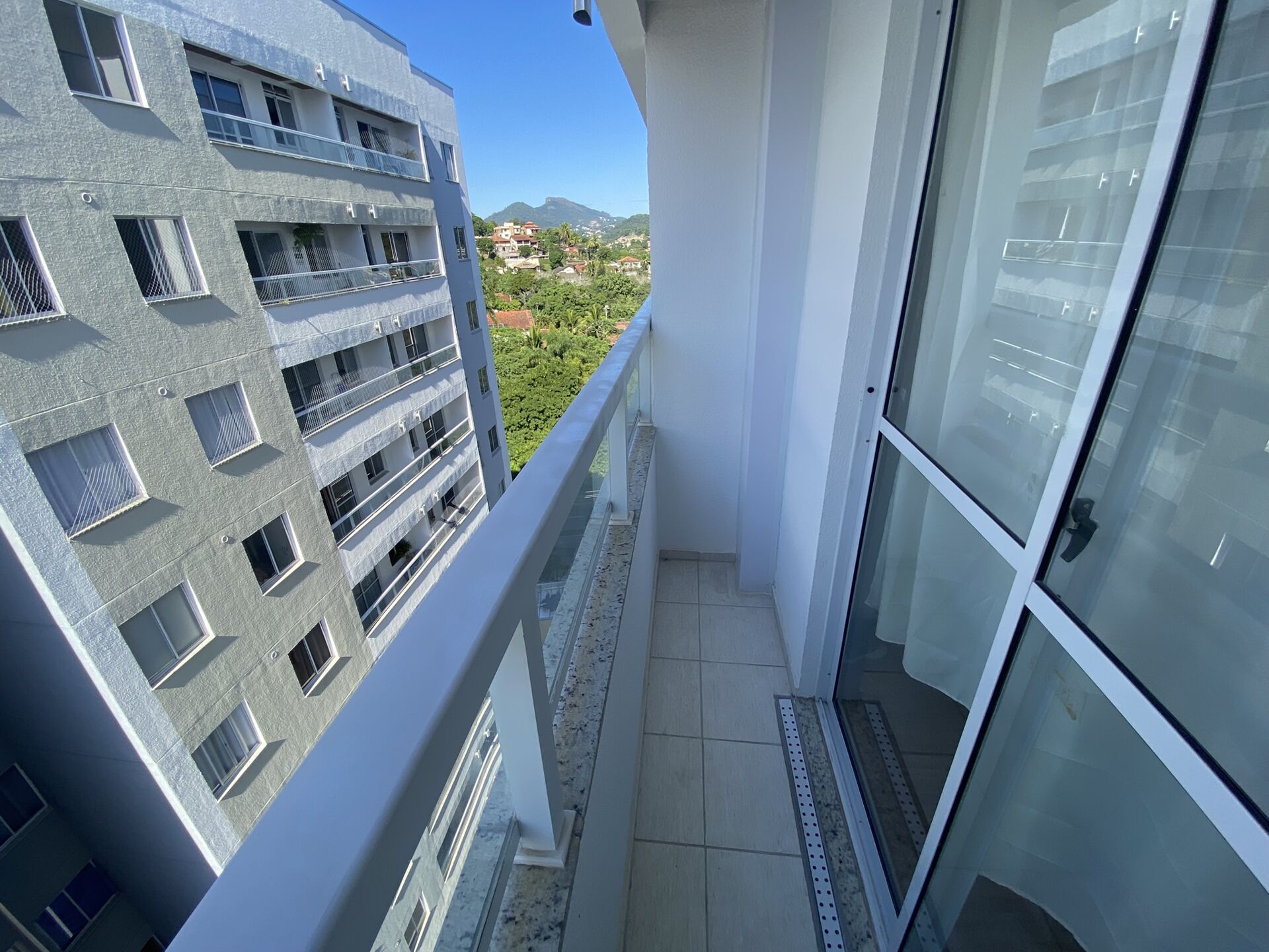 Apartamento à venda com 2 quartos, 55m² - Foto 18