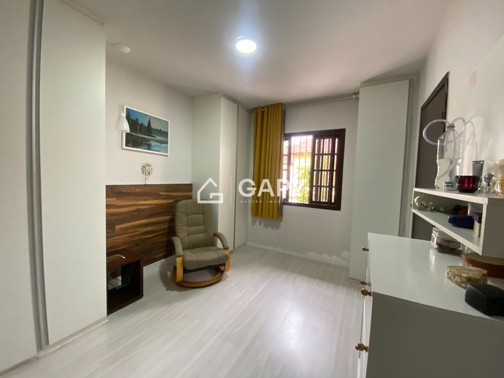 Casa à venda com 3 quartos, 156m² - Foto 12