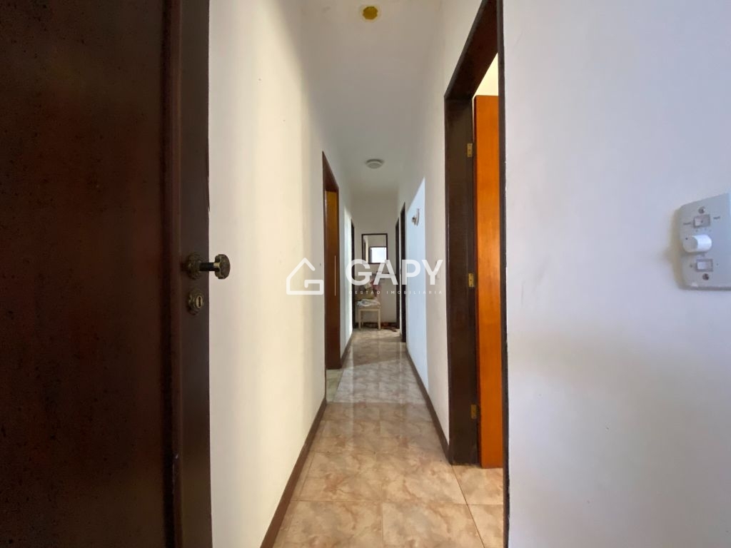 Casa à venda com 2 quartos, 250m² - Foto 9