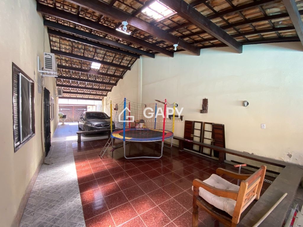 Casa à venda com 2 quartos, 250m² - Foto 5