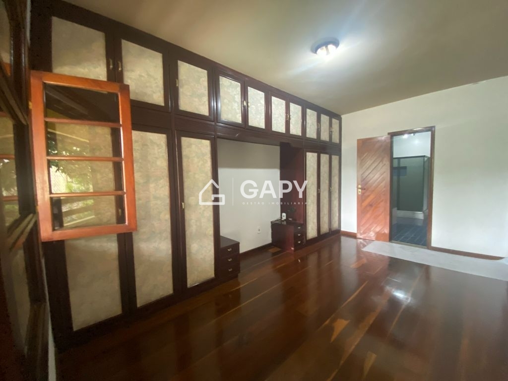 Casa de Condomínio à venda com 5 quartos, 350m² - Foto 26