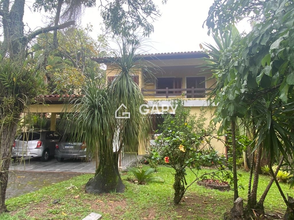 Casa de Condomínio à venda com 5 quartos, 350m² - Foto 1