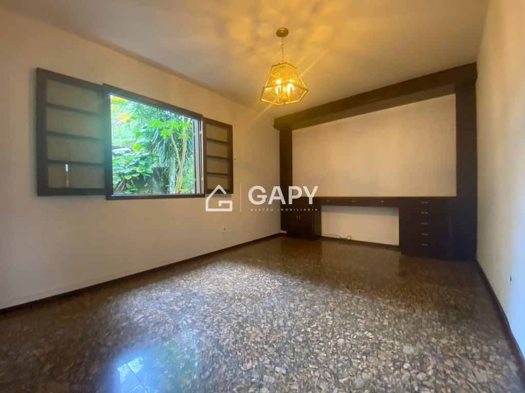 Casa de Condomínio à venda com 5 quartos, 350m² - Foto 11