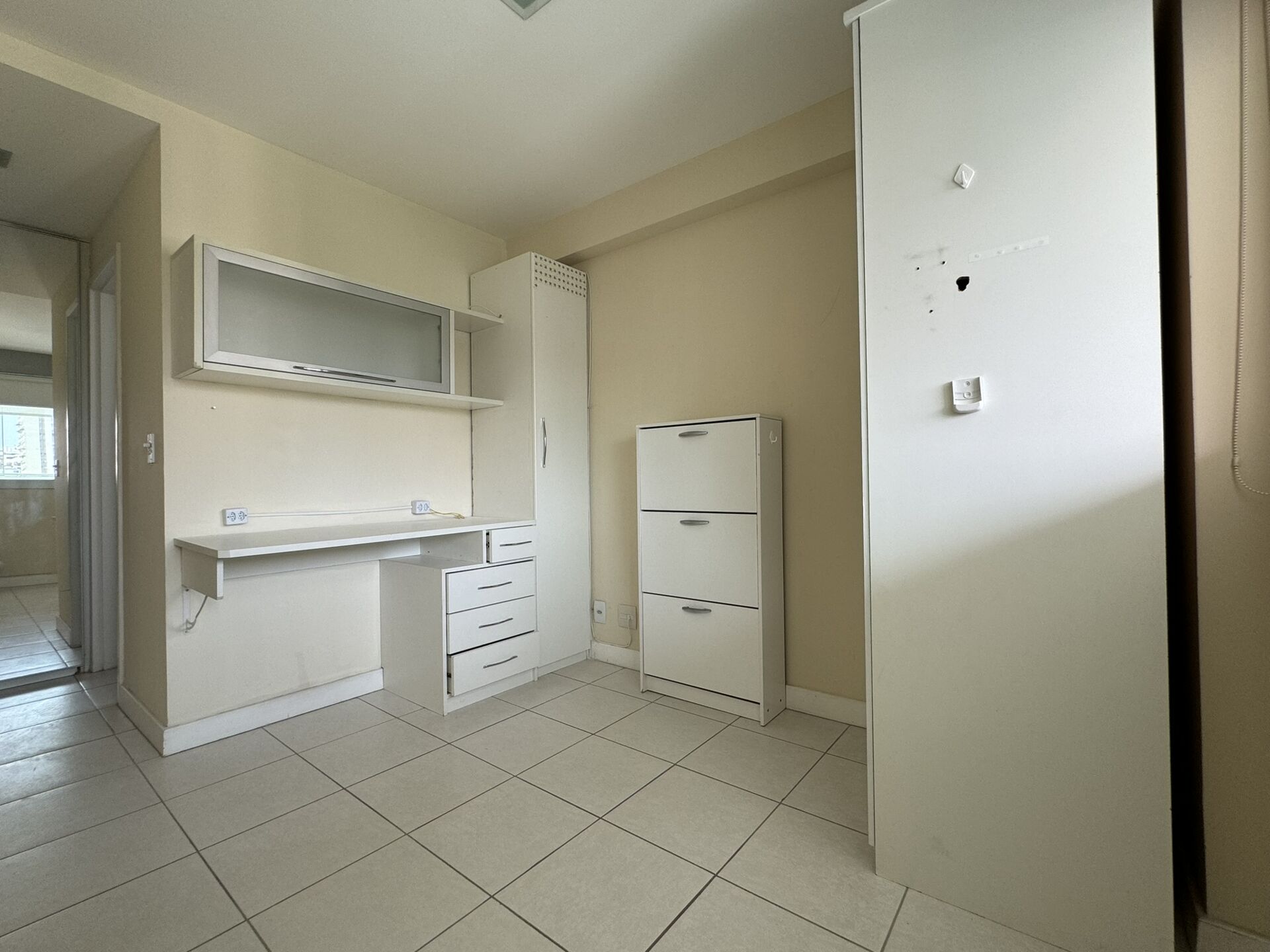 Apartamento à venda com 4 quartos, 142m² - Foto 9