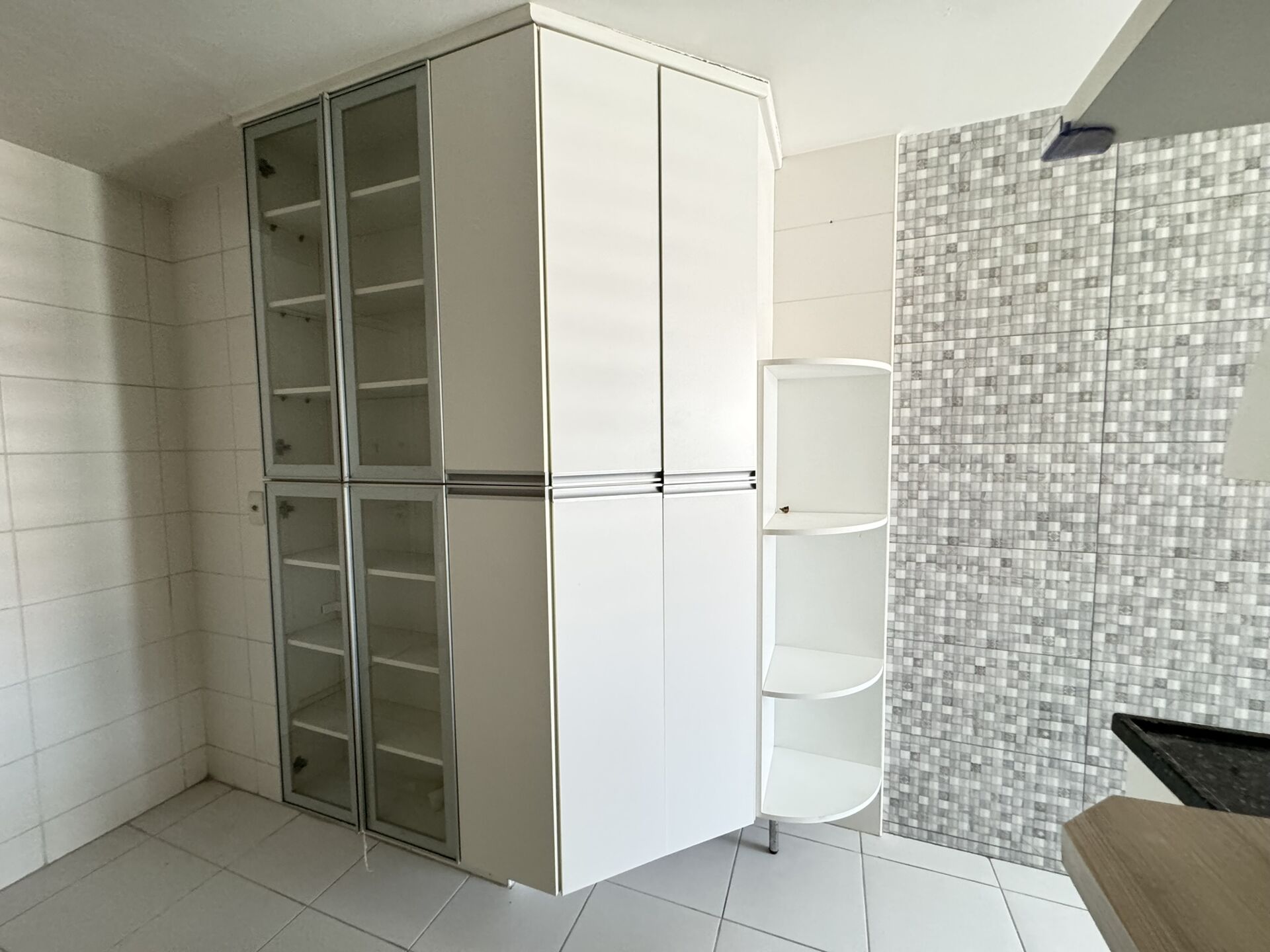 Apartamento à venda com 4 quartos, 142m² - Foto 24