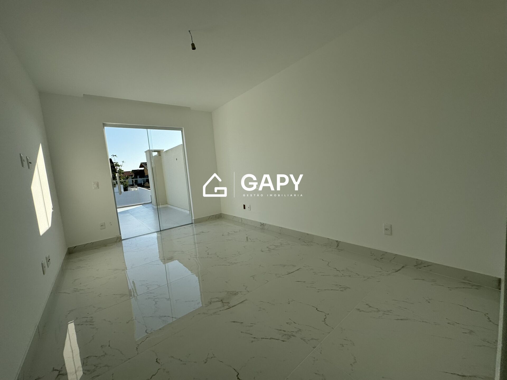 Casa à venda com 3 quartos, 213m² - Foto 22