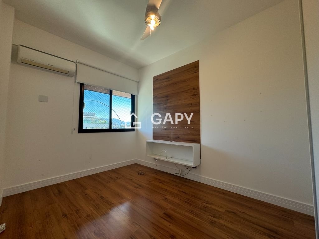 Apartamento à venda com 3 quartos, 189m² - Foto 16