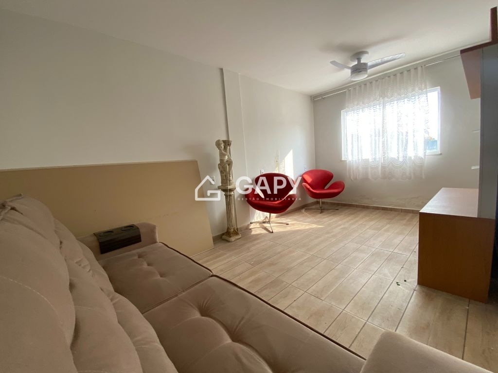 Casa à venda com 2 quartos, 220m² - Foto 20