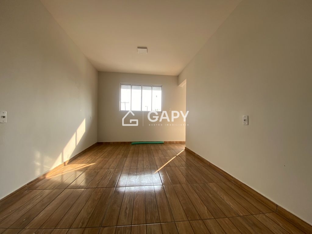 Casa à venda com 2 quartos, 220m² - Foto 28