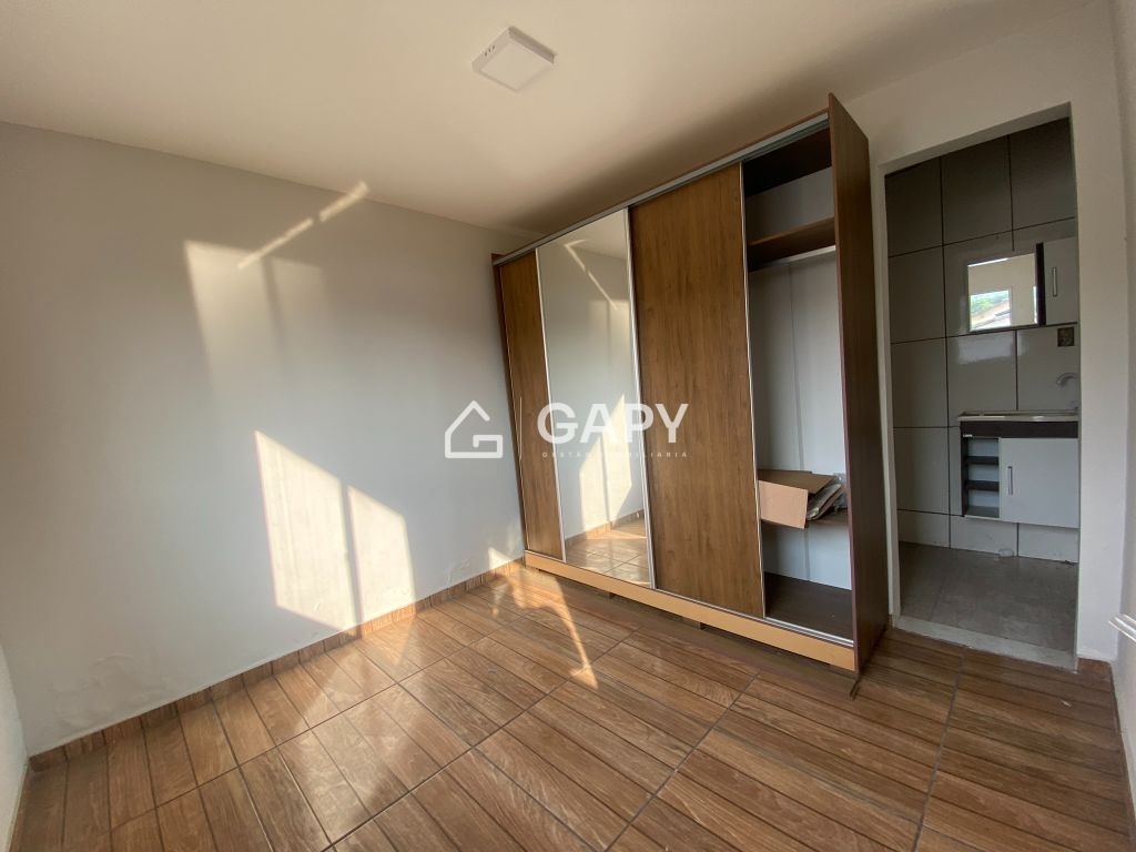 Casa à venda com 2 quartos, 220m² - Foto 26