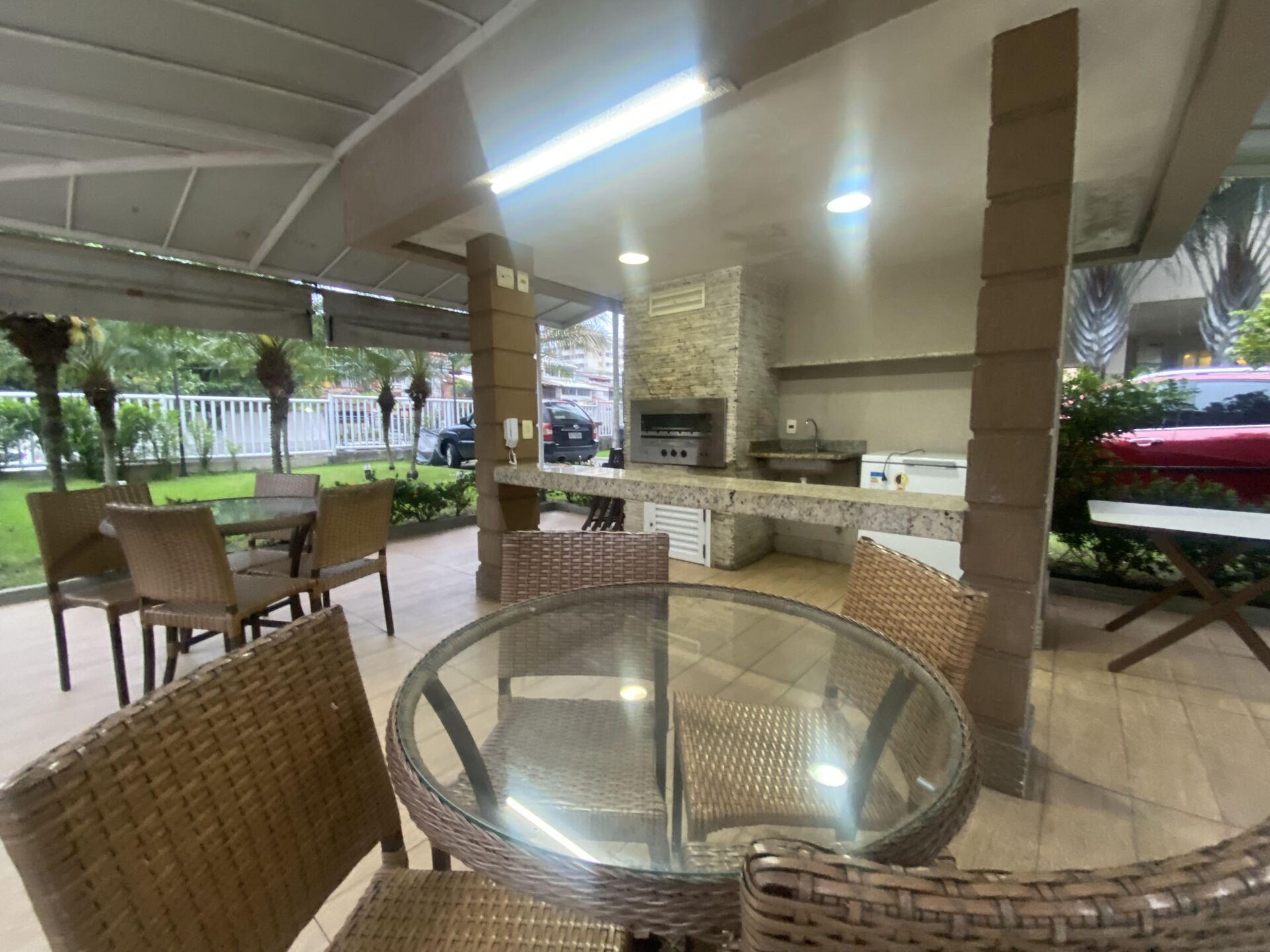 Apartamento à venda com 2 quartos, 69m² - Foto 27