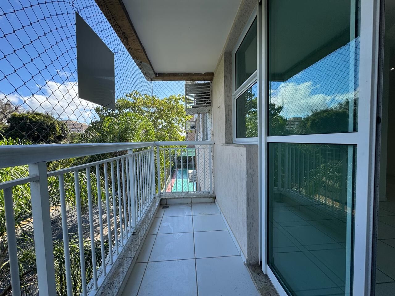 Apartamento à venda com 2 quartos, 69m² - Foto 2