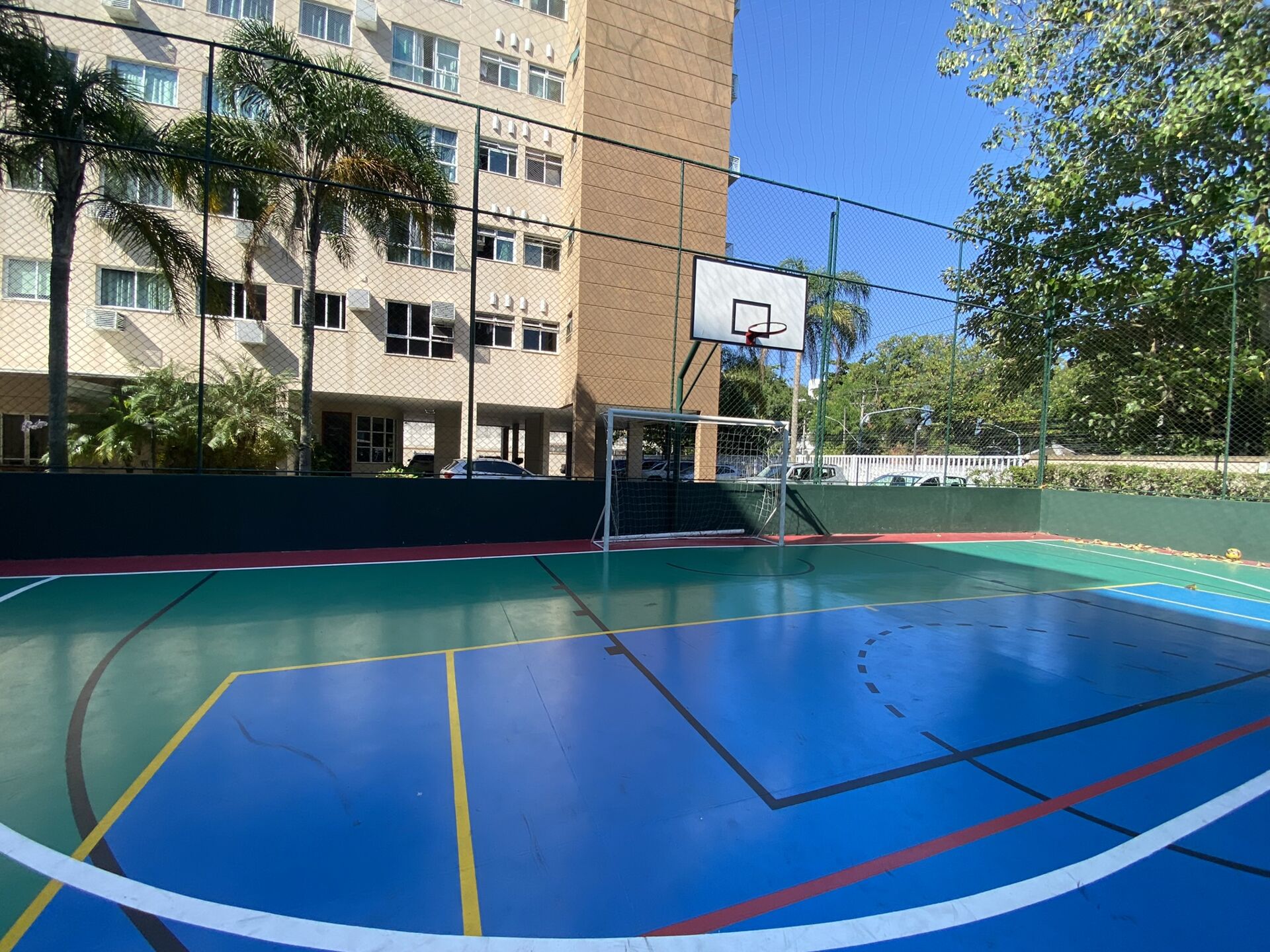 Apartamento à venda com 2 quartos, 69m² - Foto 25