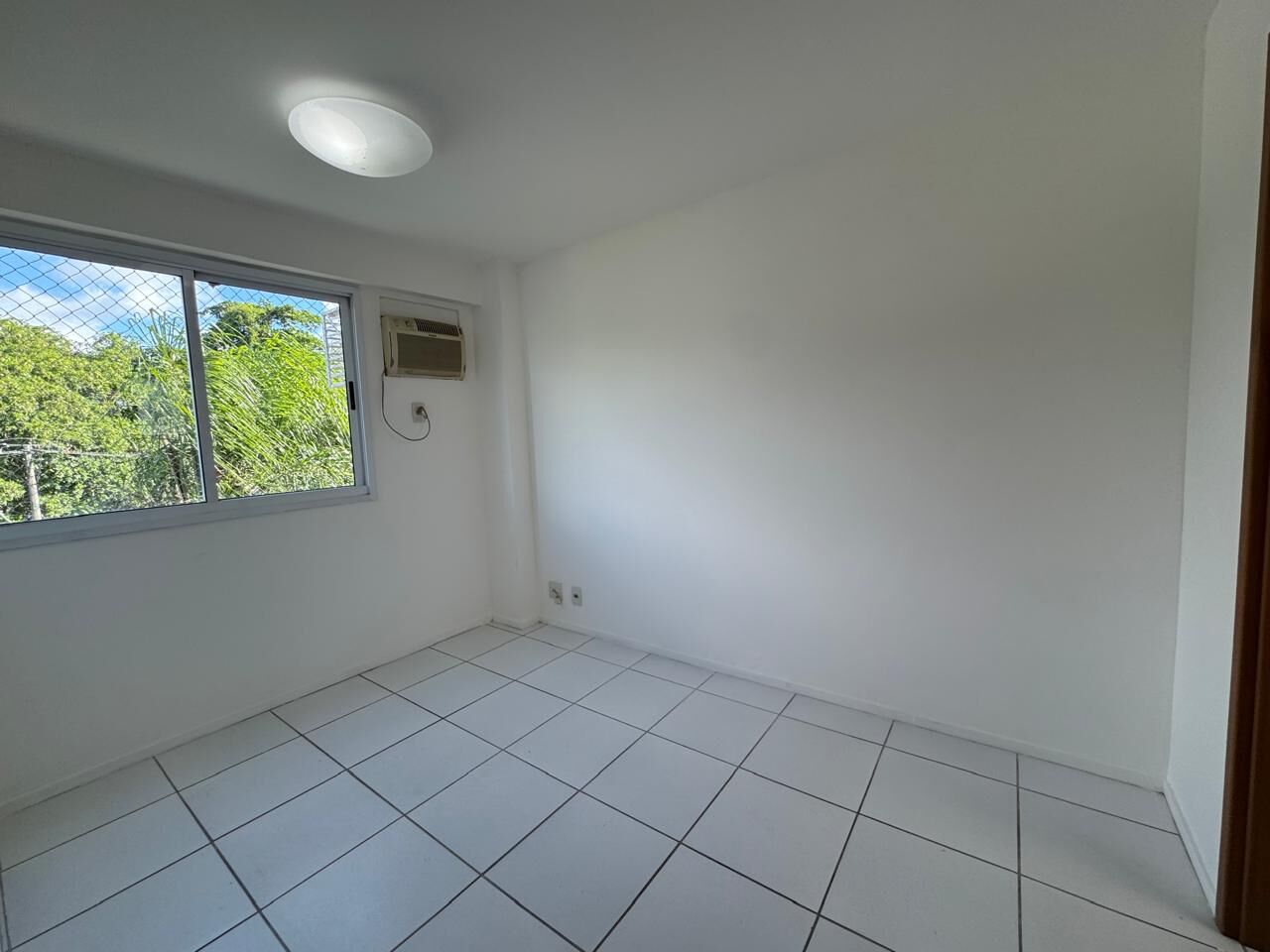 Apartamento à venda com 2 quartos, 69m² - Foto 12