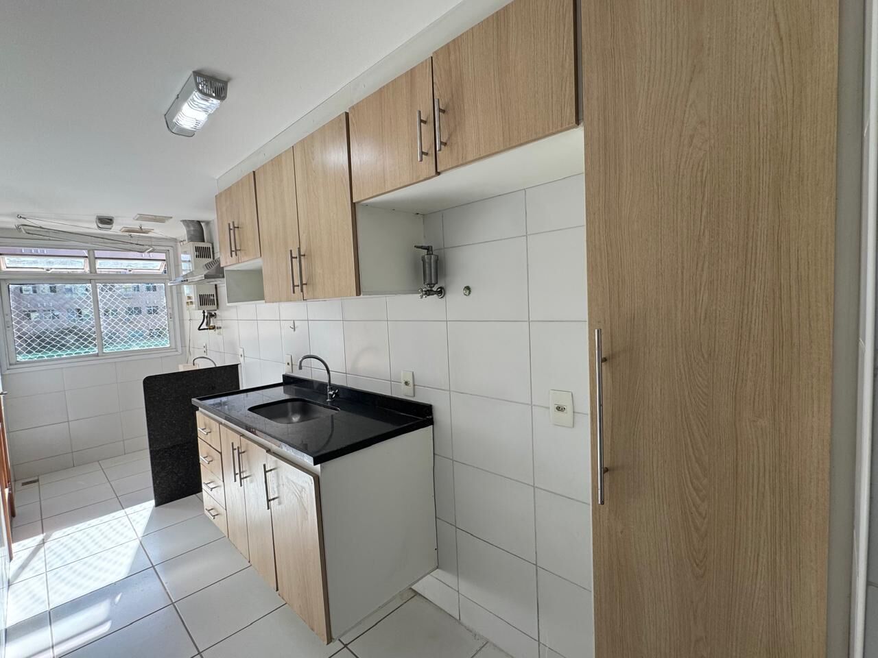 Apartamento à venda com 2 quartos, 69m² - Foto 17