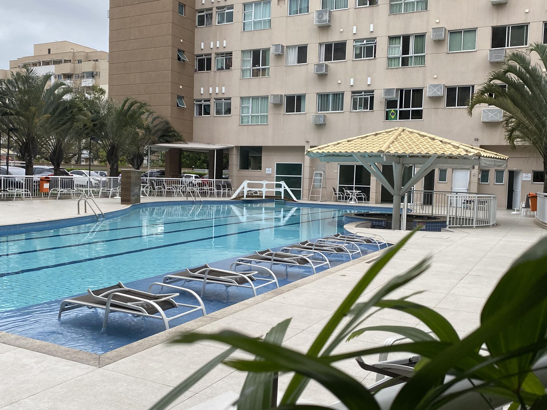 Apartamento à venda com 2 quartos, 69m² - Foto 23