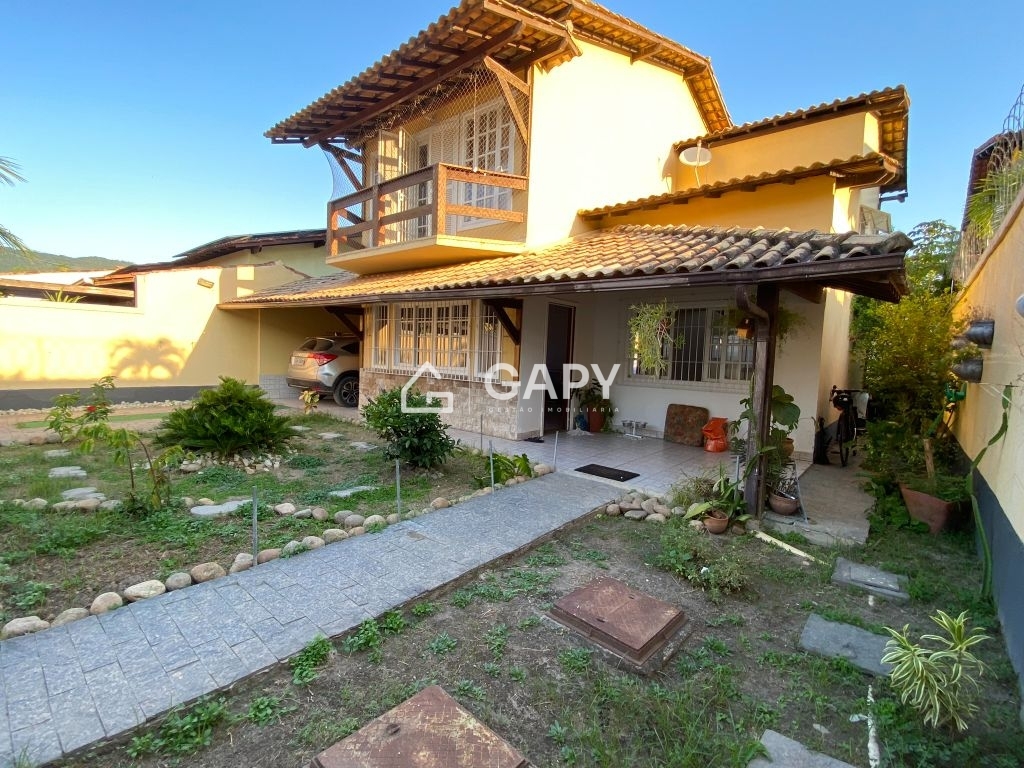 Casa à venda com 3 quartos, 153m² - Foto 2