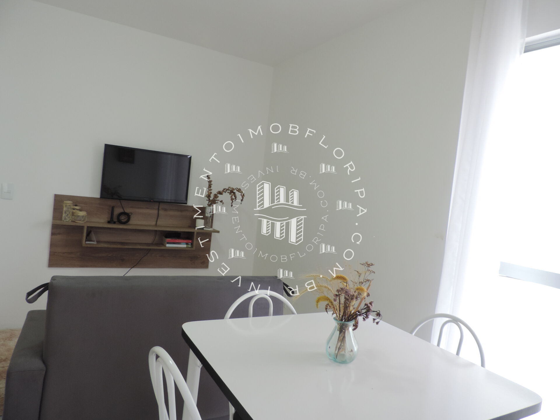 Apartamento à venda com 2 quartos, 64m² - Foto 12