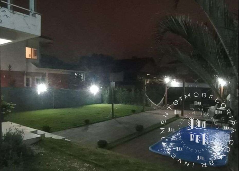 Casa de Condomínio à venda com 5 quartos, 289m² - Foto 3