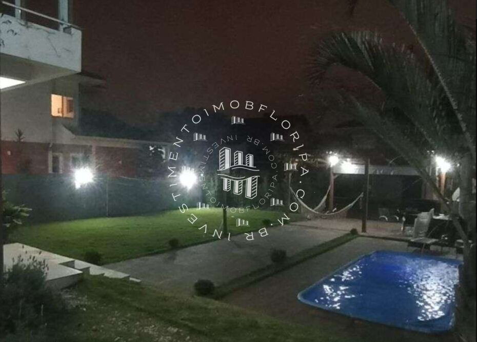 Casa de Condomínio à venda com 5 quartos, 289m² - Foto 3