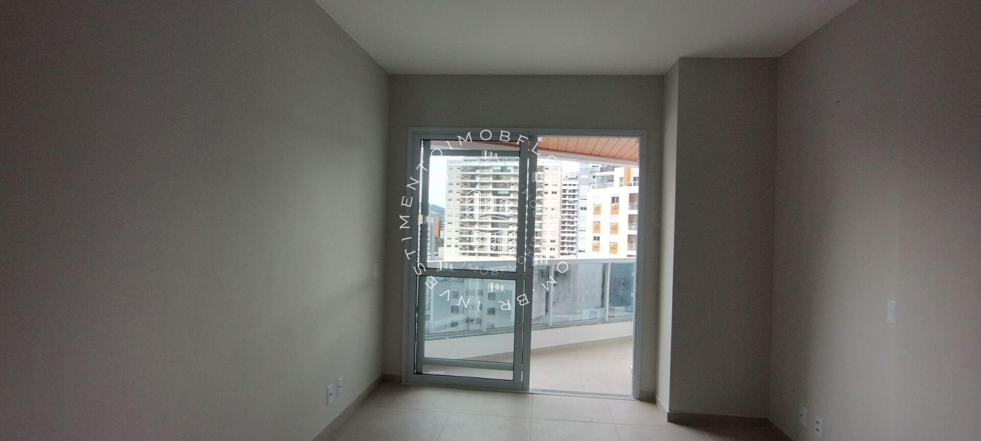 Apartamento à venda com 3 quartos, 93m² - Foto 9