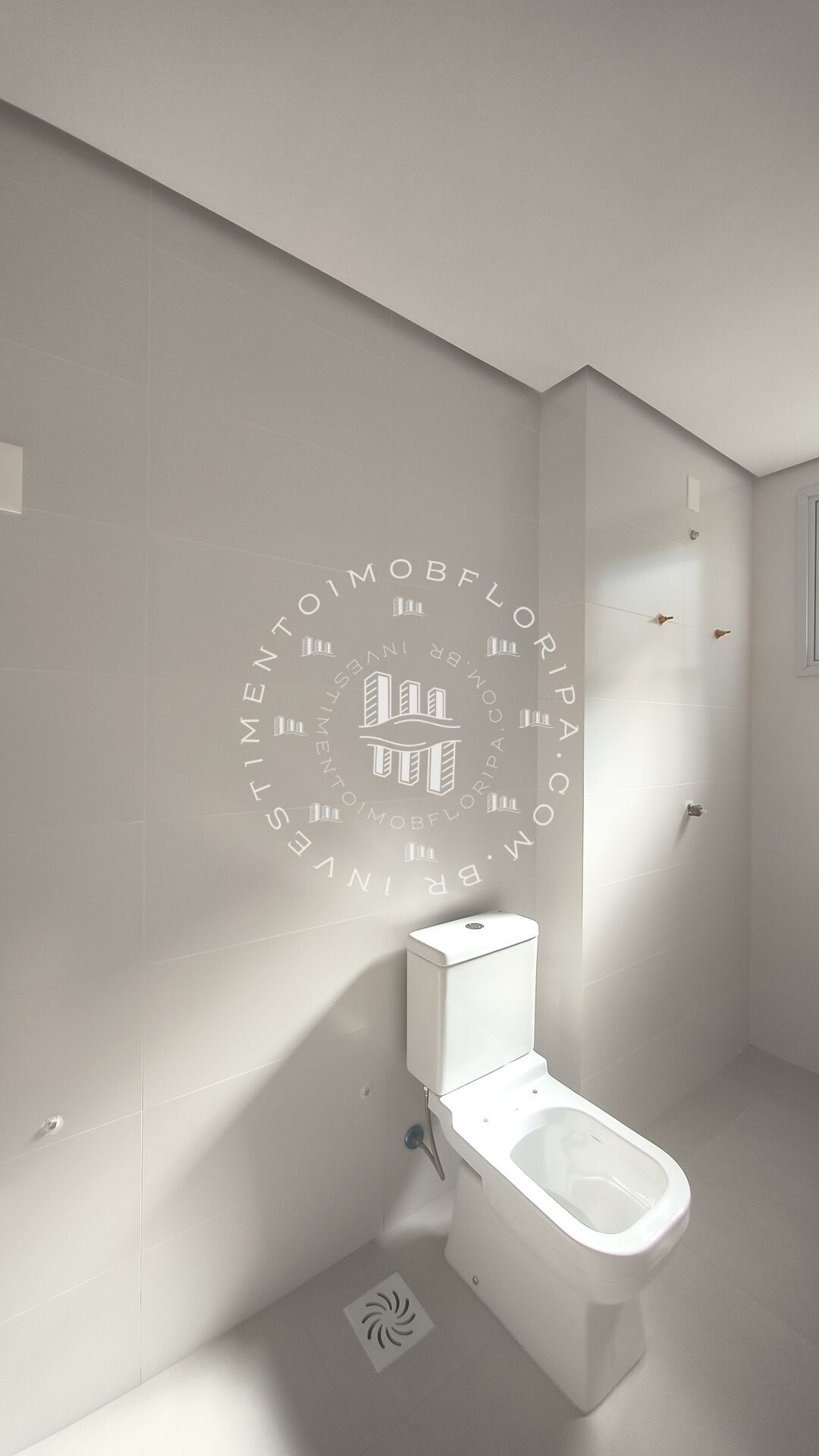 Apartamento à venda com 3 quartos, 158m² - Foto 13