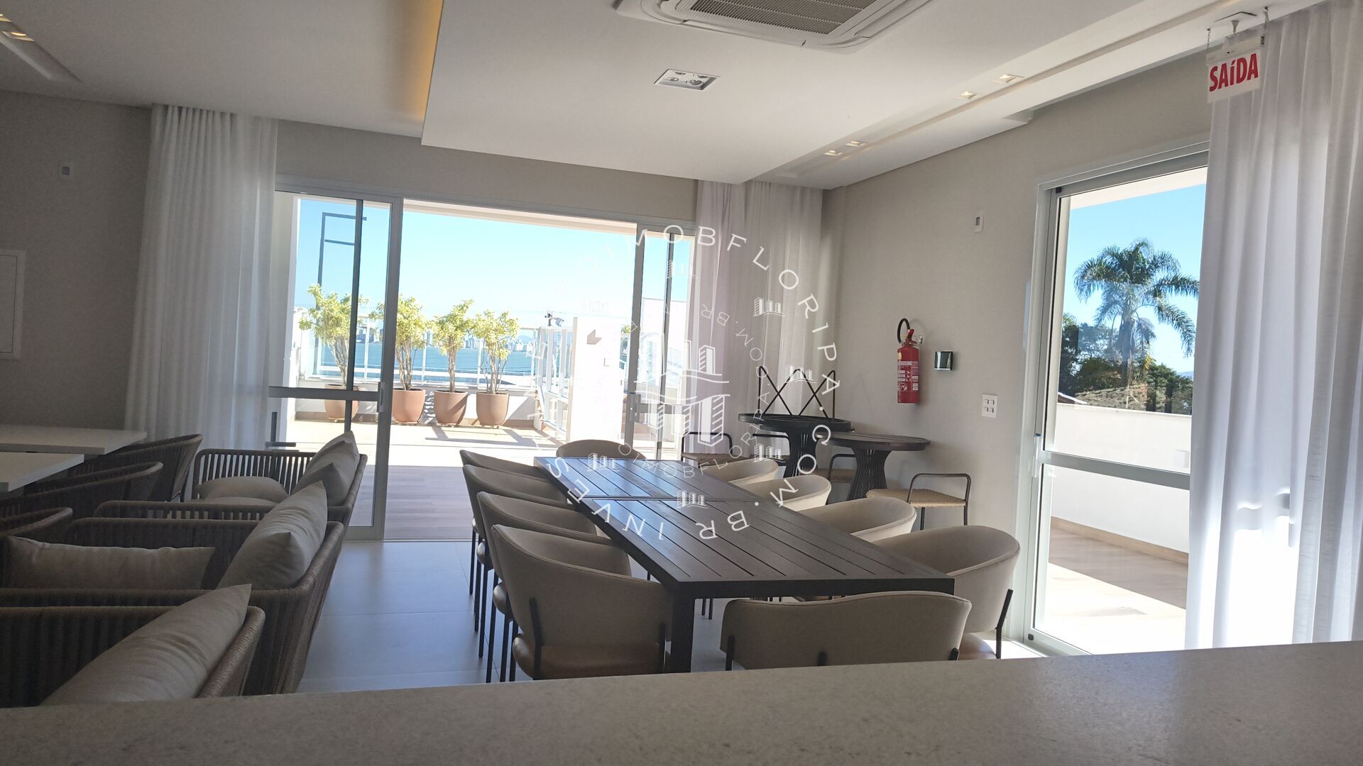Apartamento à venda com 3 quartos, 158m² - Foto 16