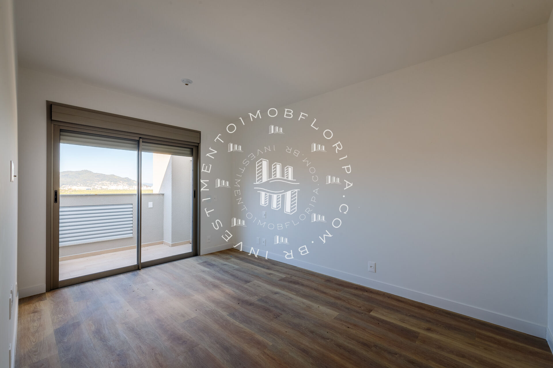 Apartamento à venda com 3 quartos, 125m² - Foto 8