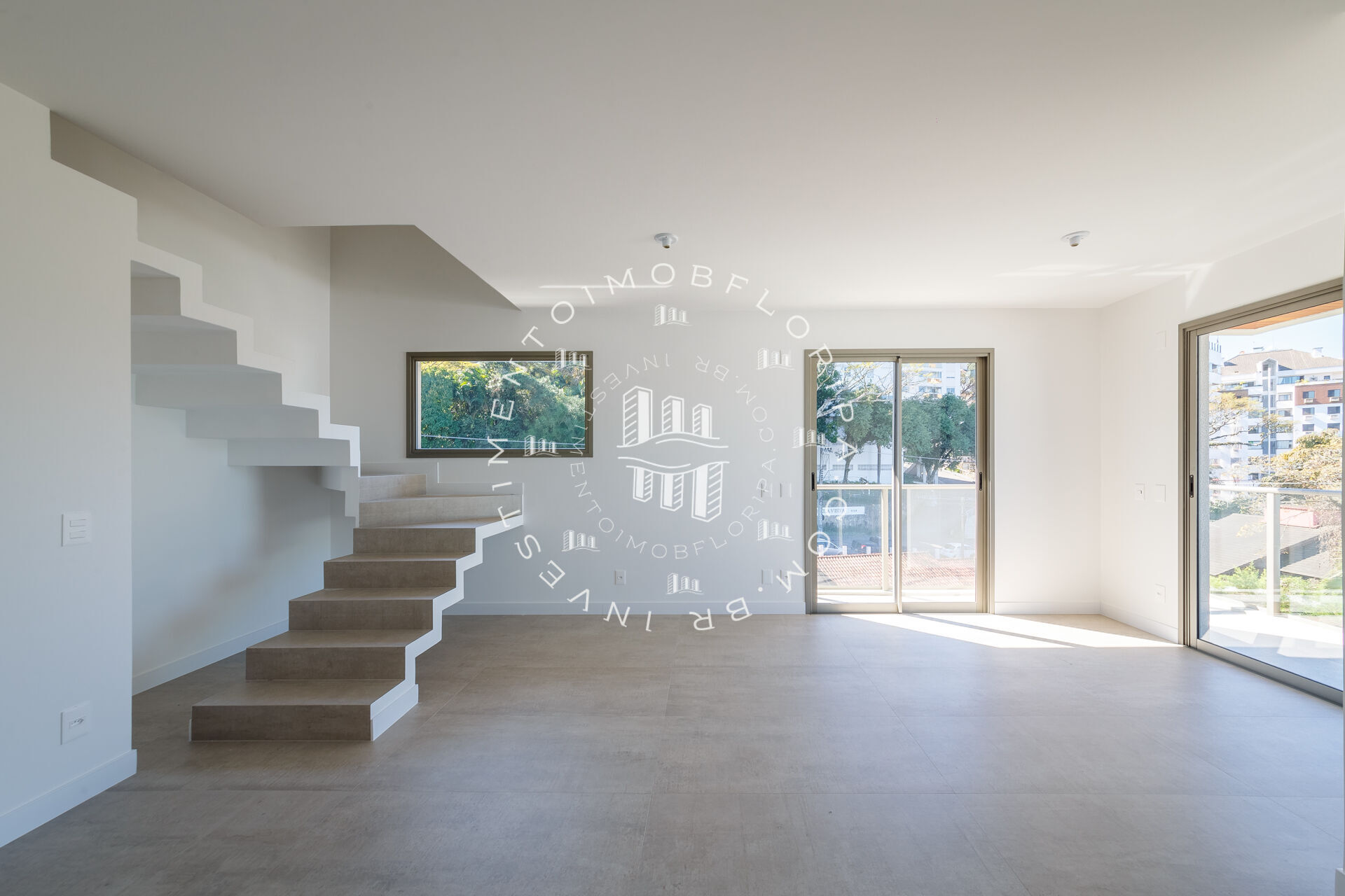 Apartamento à venda com 3 quartos, 125m² - Foto 4