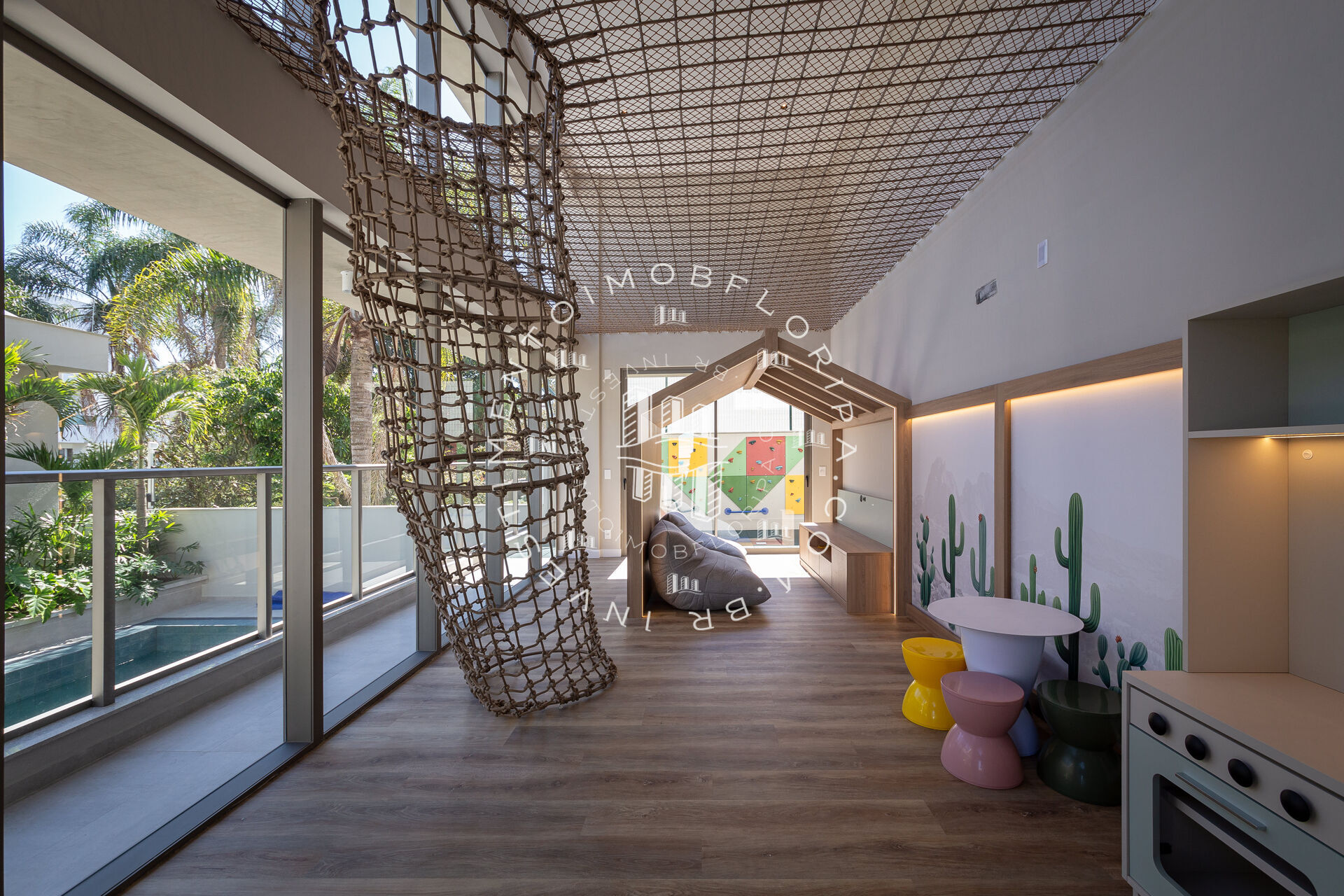 Apartamento à venda com 3 quartos, 125m² - Foto 16