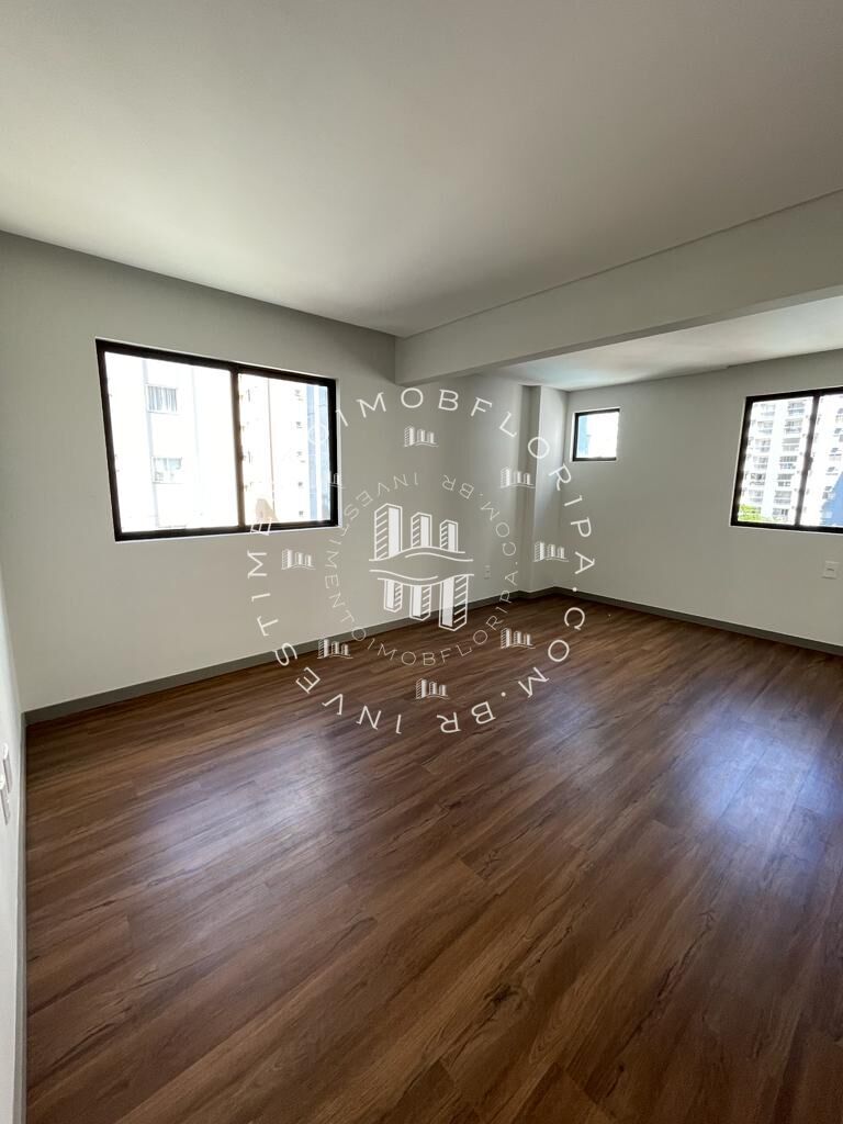 Cobertura à venda com 4 quartos, 490m² - Foto 17