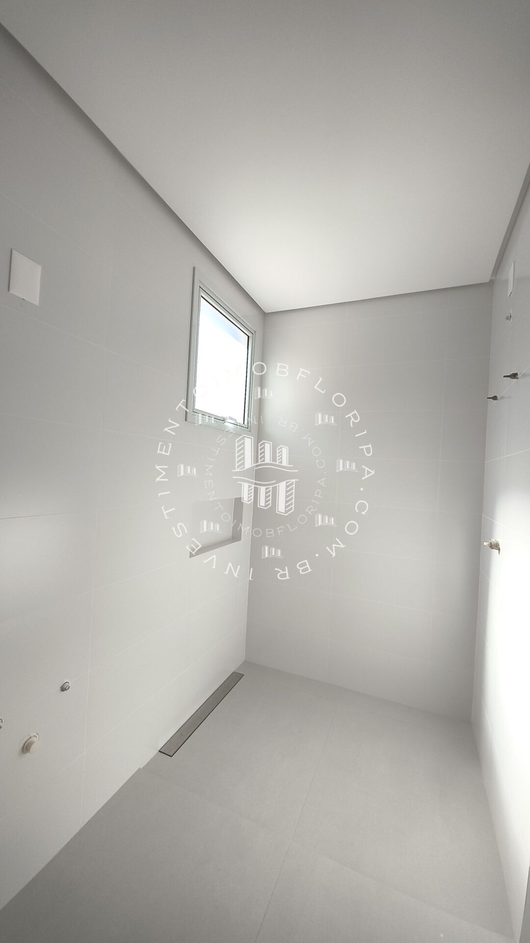 Apartamento à venda com 3 quartos, 158m² - Foto 17