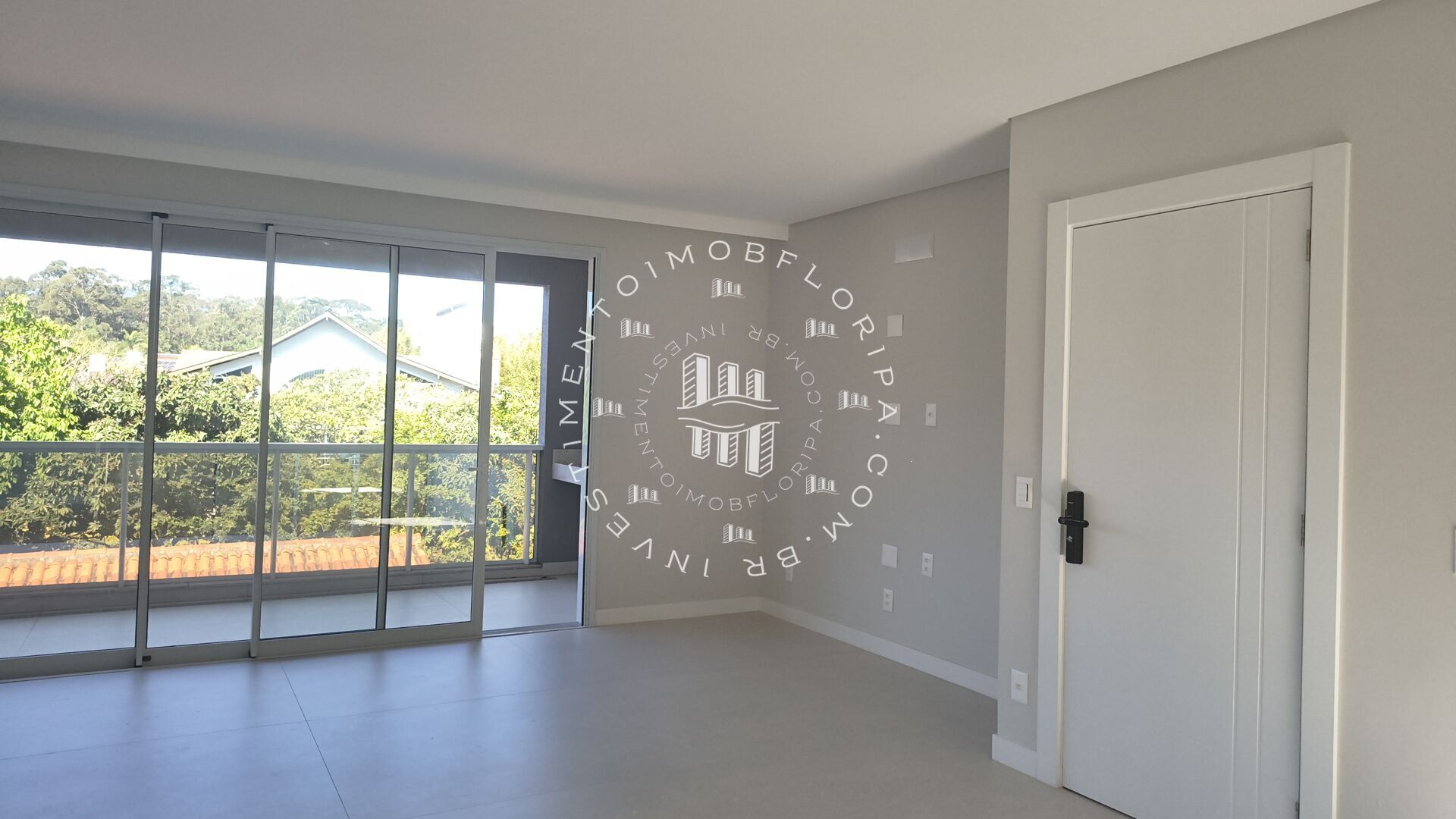 Apartamento à venda com 3 quartos, 158m² - Foto 6