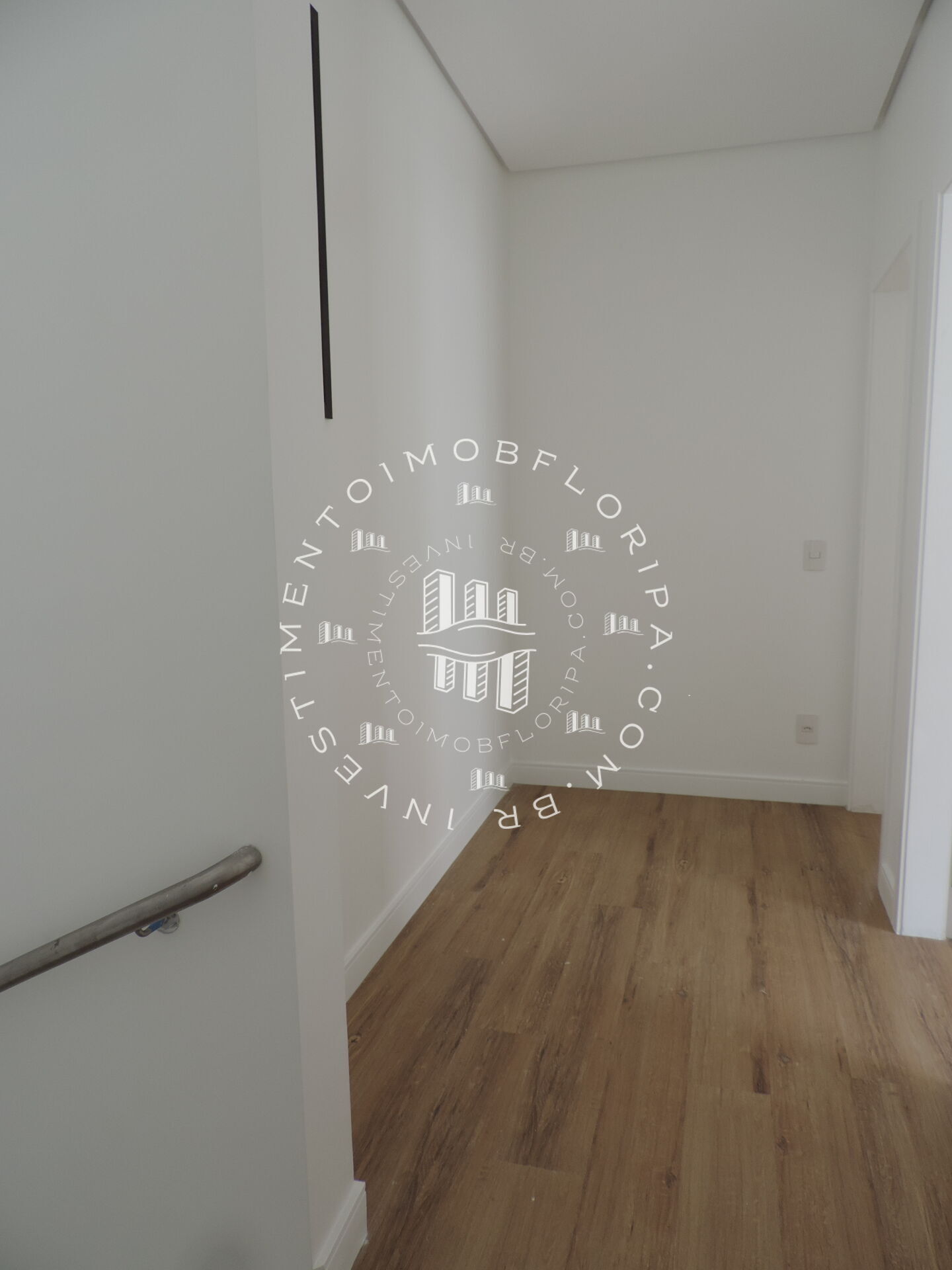 Apartamento à venda com 4 quartos, 185m² - Foto 10