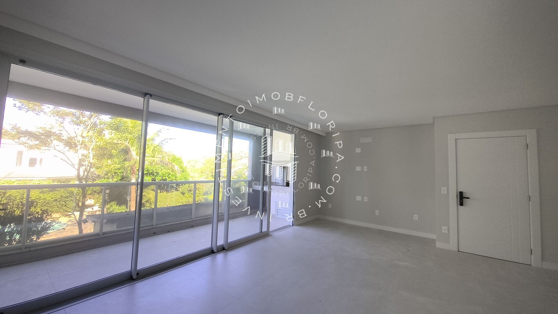 Apartamento à venda com 3 quartos, 158m² - Foto 18